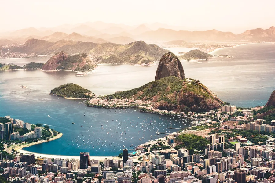 Cristo Redentor + Pao de Acucar em meio dia - Rio de Janeiro